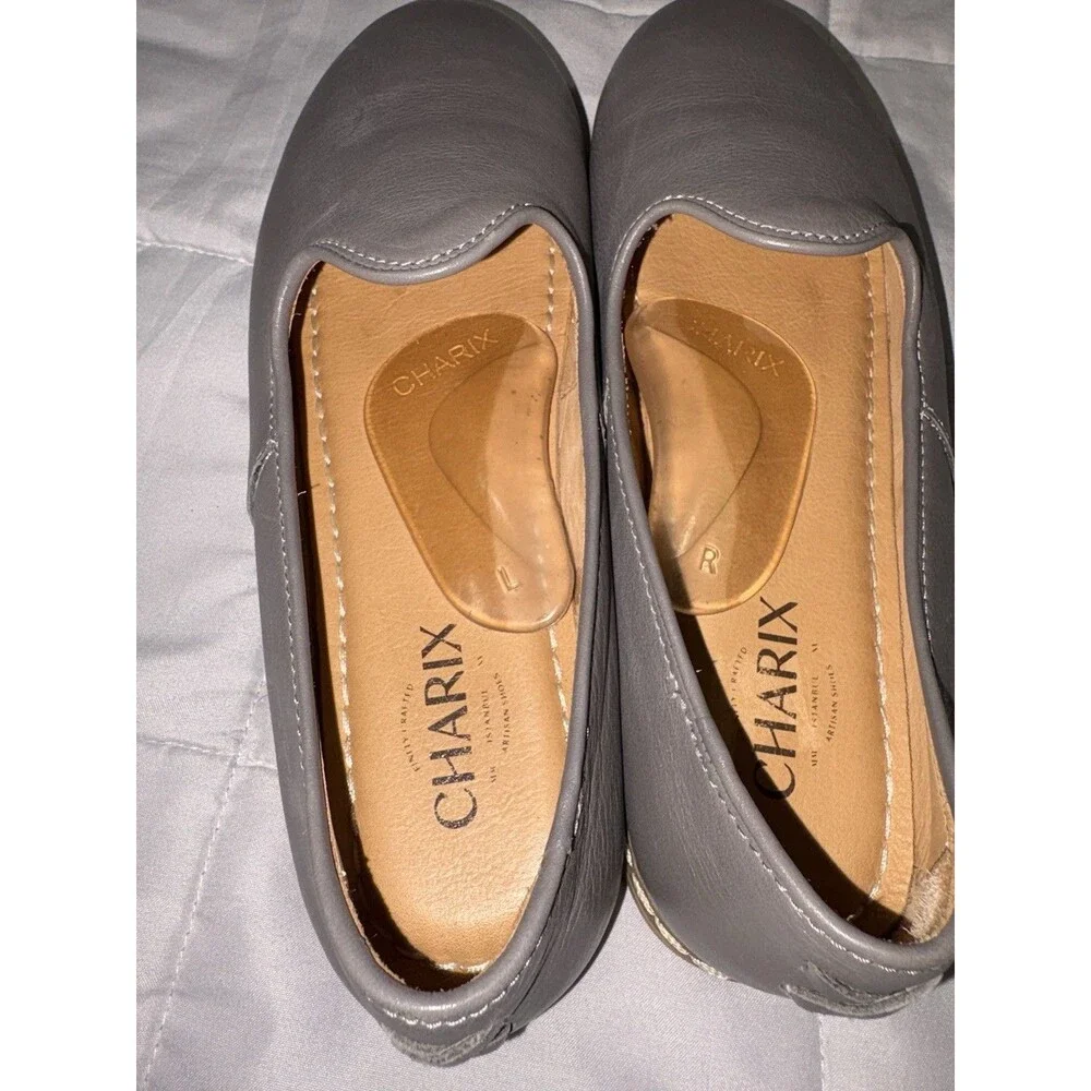 New Charix Ultimate Gray Slip On Loafers Sz 42 / 10.5 US